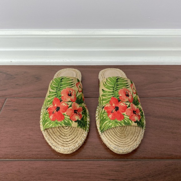 RAYE Shoes - RAYE Flower Print Espadrille Sandals